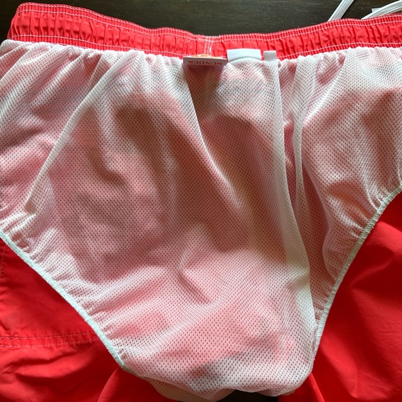 Sundek Vintage Retro Inspired Swim Trunks with Quick-Dry Fabric - Picture 7 of 8